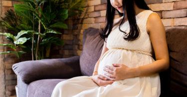 close up of pregnant woman